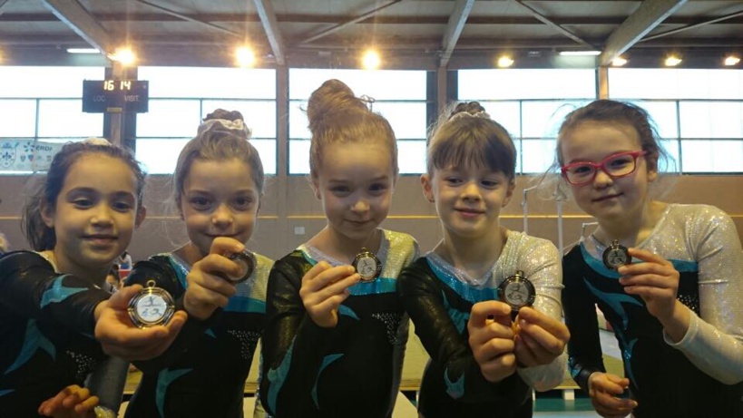 Finale Equipes Poussines Finale Equipes Poussines